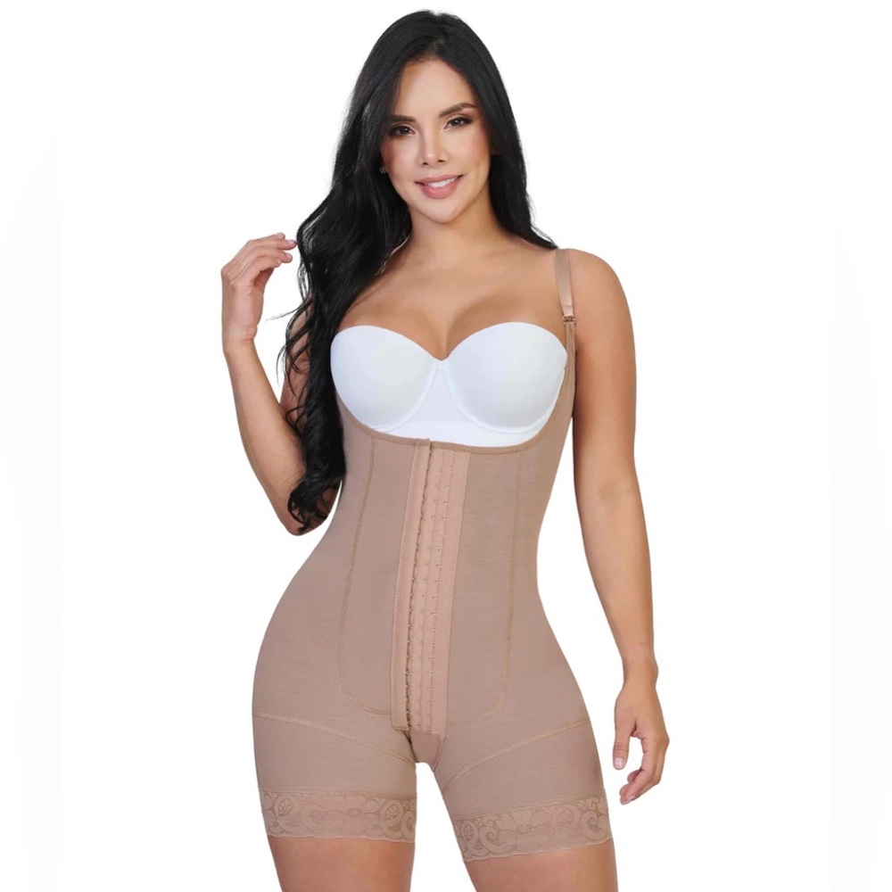 Boyshort Body With Straps / Faja 100%colombiana con tirantes removibles